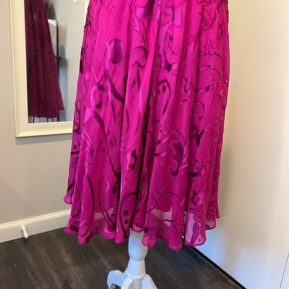 Anne Klein Fuschia Floral Silk Midi Dress w gold straps, Size 2 - Picture 10 of 16